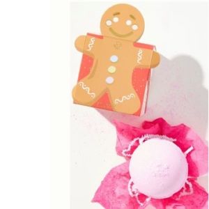 NIB Anthropologie MUSEE HOLIDAY CHARACTER BATH BALMS. Color: RED